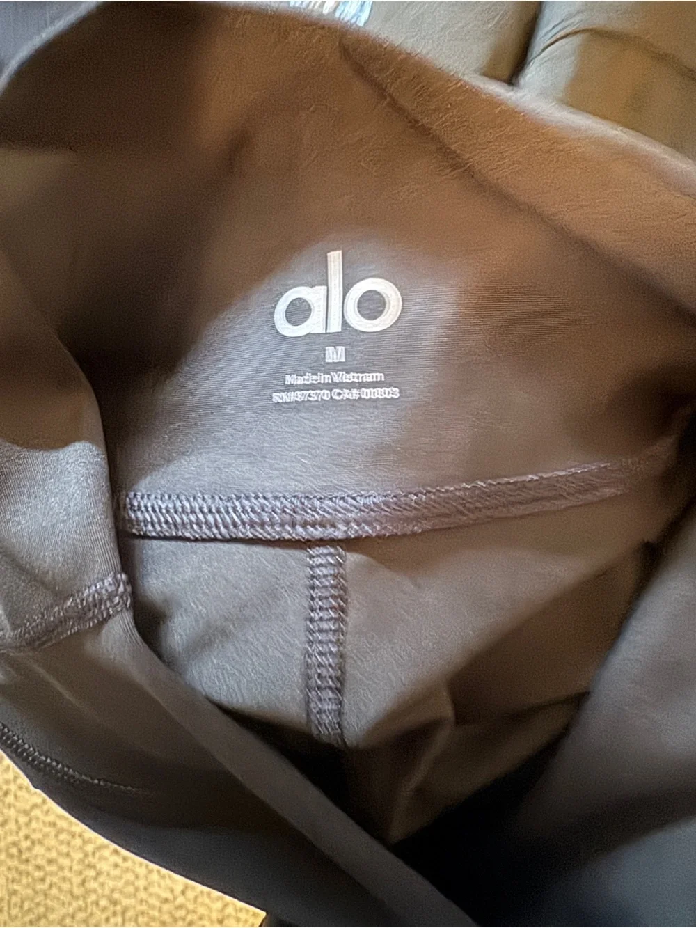 ALO Yoga Black High-Rise Women’s Performance Leggings